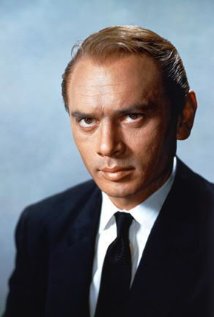 Yul Brynner.